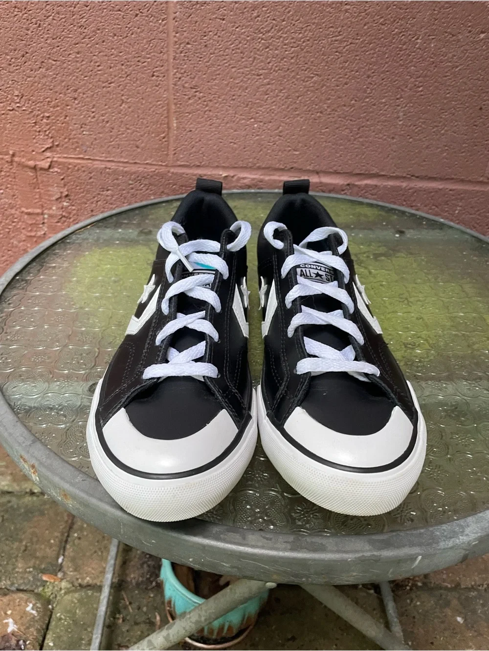 Converse One Star Black Leather Sneakers Size 5 Youth